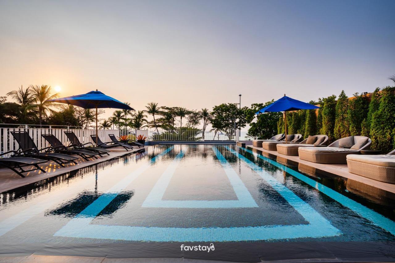Mera Mare Pattaya Beach And Resort Buitenkant foto