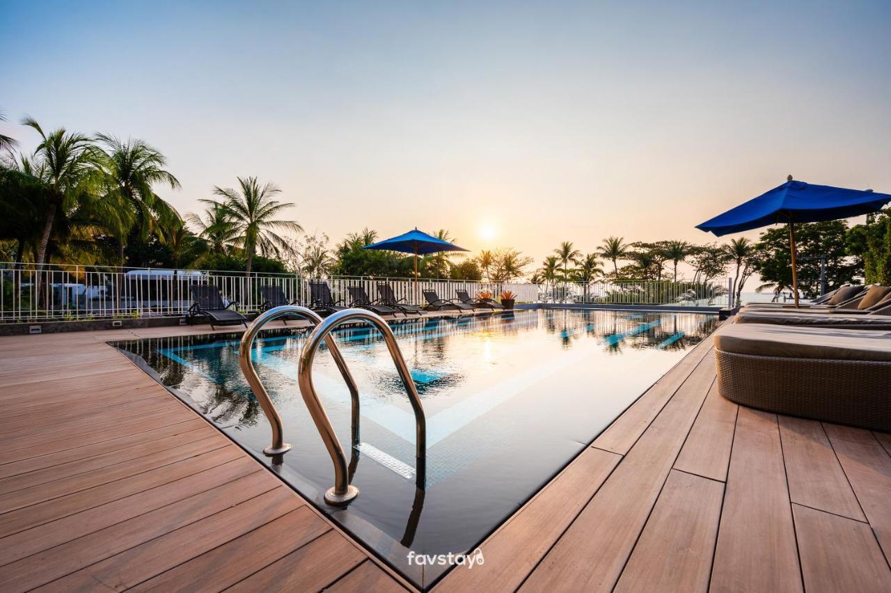 Mera Mare Pattaya Beach And Resort Buitenkant foto