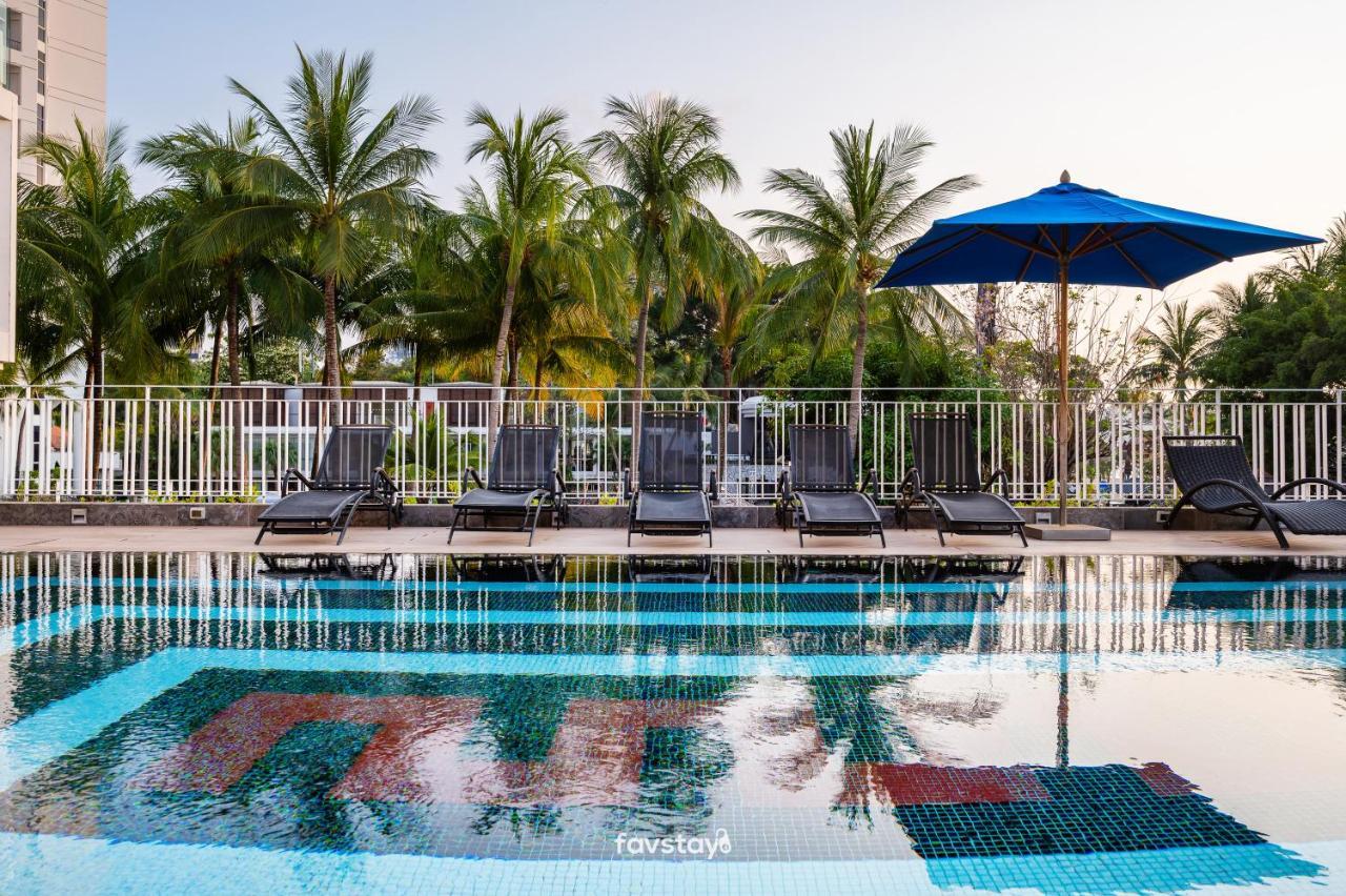 Mera Mare Pattaya Beach And Resort Buitenkant foto